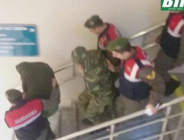Στην Άγκυρα τα κινητά των Ελλήνων Αξιωματικών για λεπτομερή έλεγχο